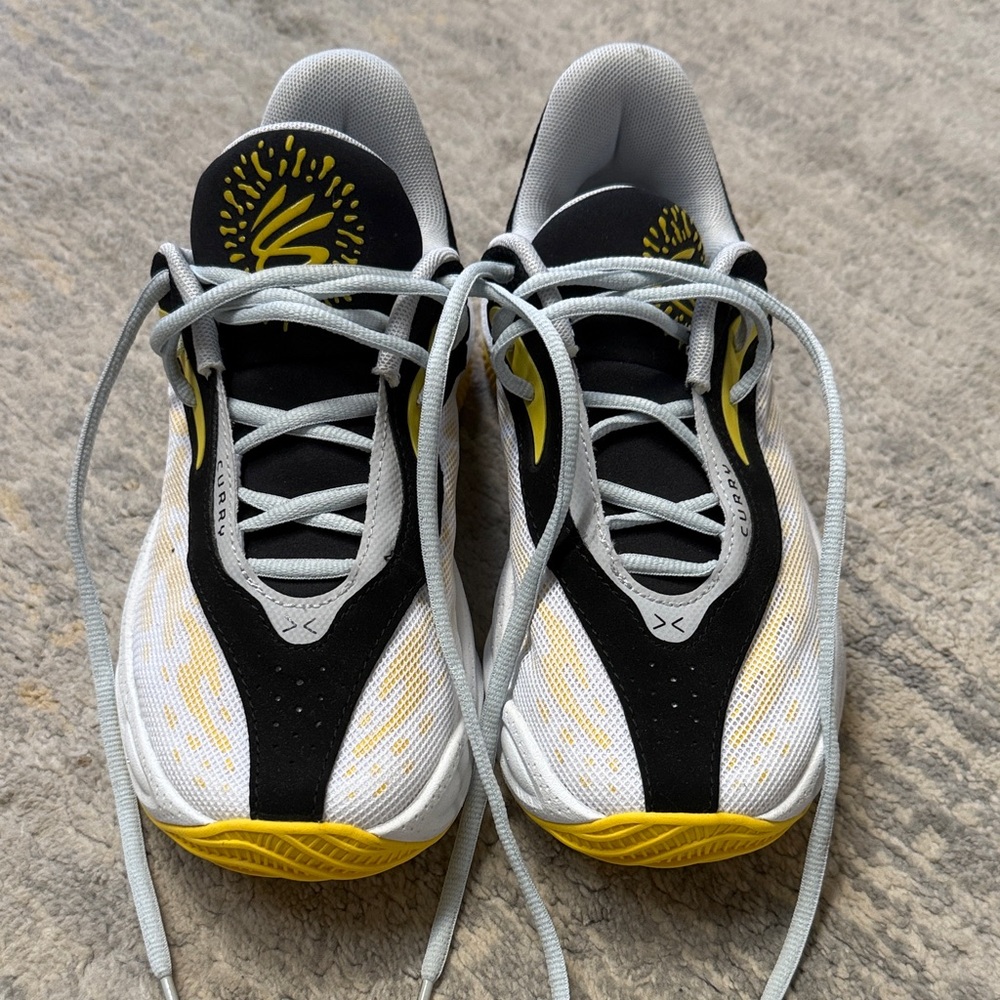 Under Armour Curry White Black Yellow Women’s 8.5 Men’s 7 Training Sneakers